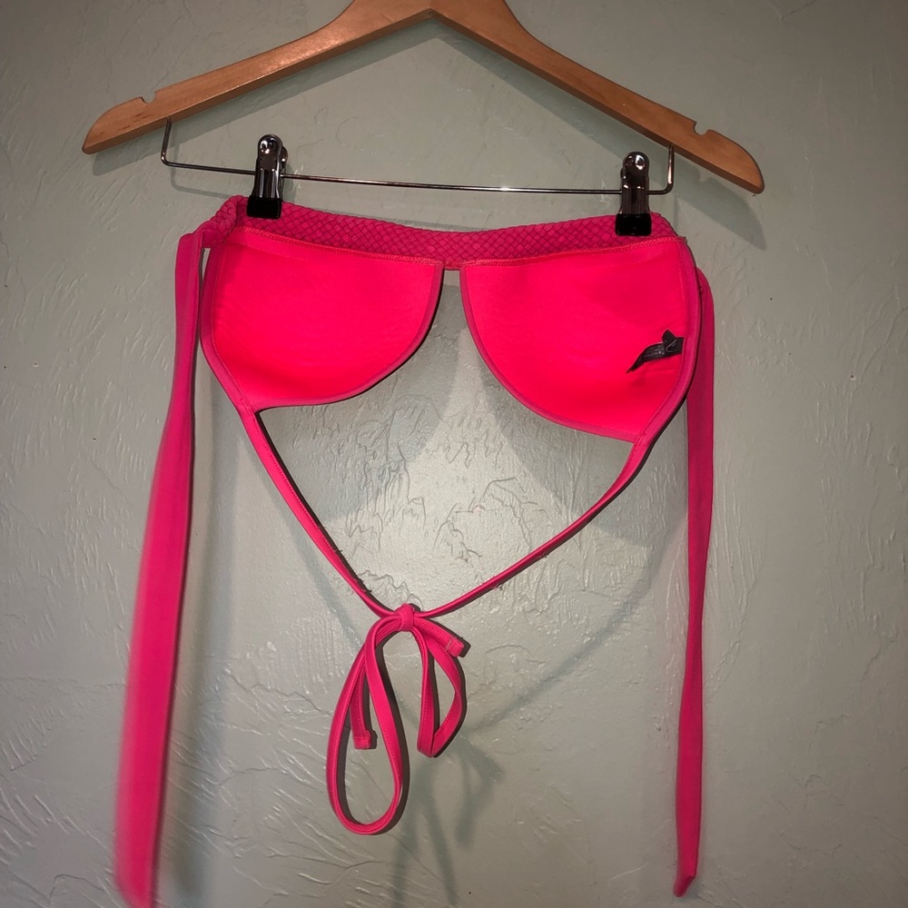 Bikini top